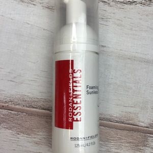 Rodan & Fields Self Tanner SEALED